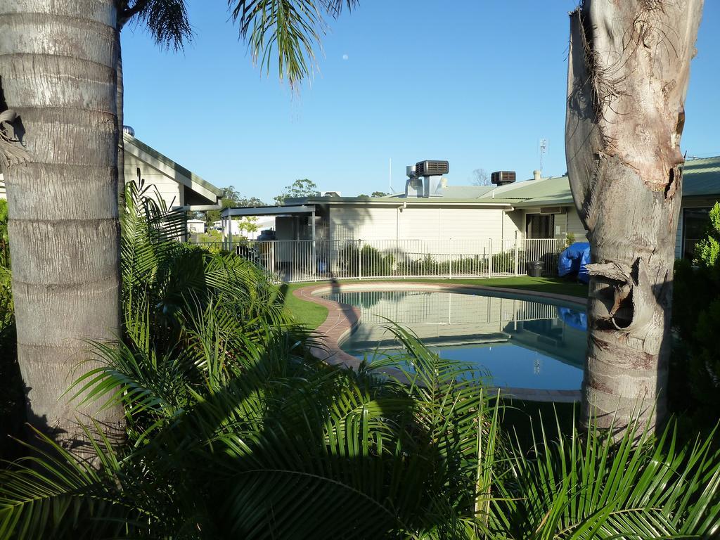 Chinchilla Tourist Park Hotel Exterior photo